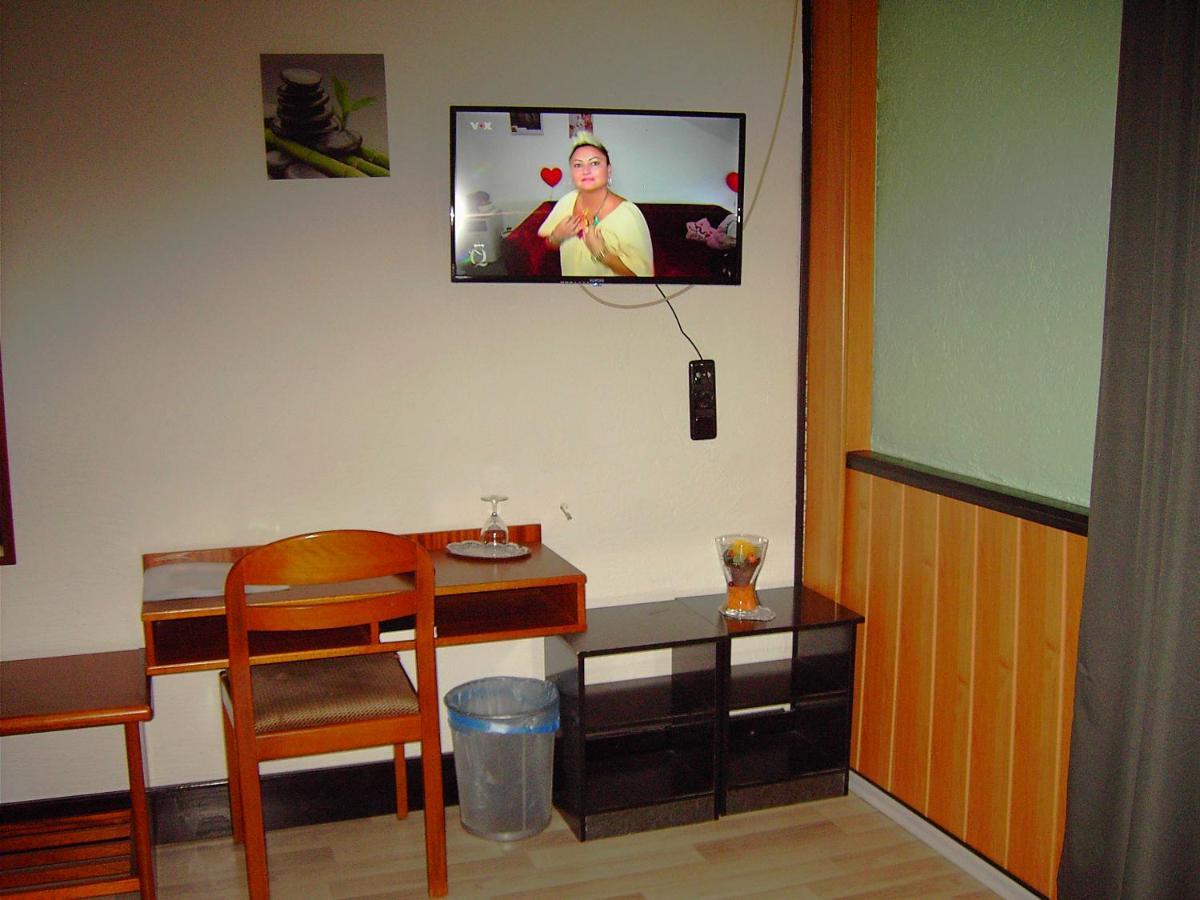 Hotel Hessisches Haus à Rossdorf  Extérieur photo