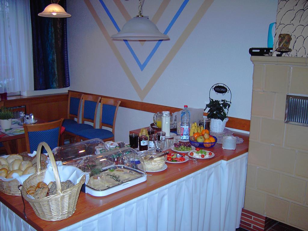 Hotel Hessisches Haus à Rossdorf  Extérieur photo